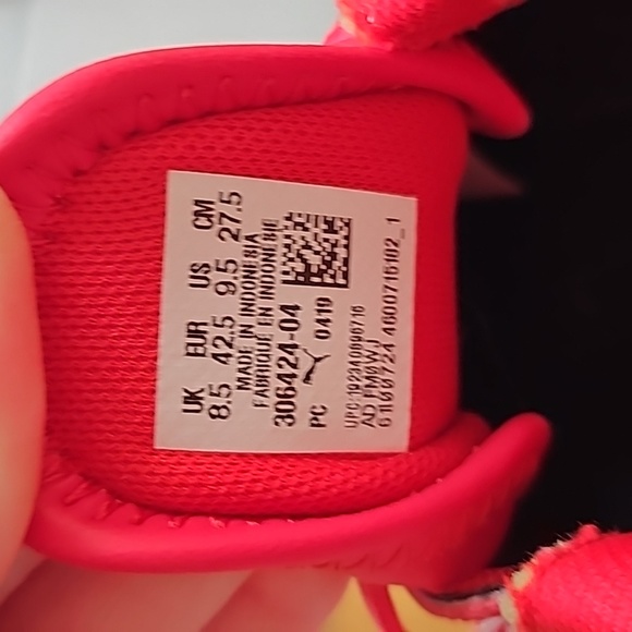 Puma red - Picture 3 of 3